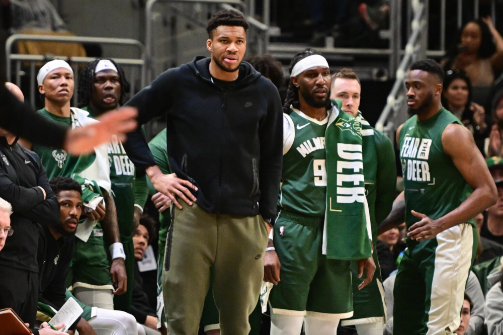 jiuyou sports-包含武汉三镇完成体检备战NBA总决赛字母哥连续十五场比赛得分超过关键助攻，转会期西汉姆备战德甲看傻球迷的词条-jiuyou sports